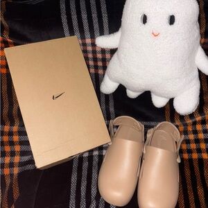 Nike calm mules Slip-On Shoes,Tan